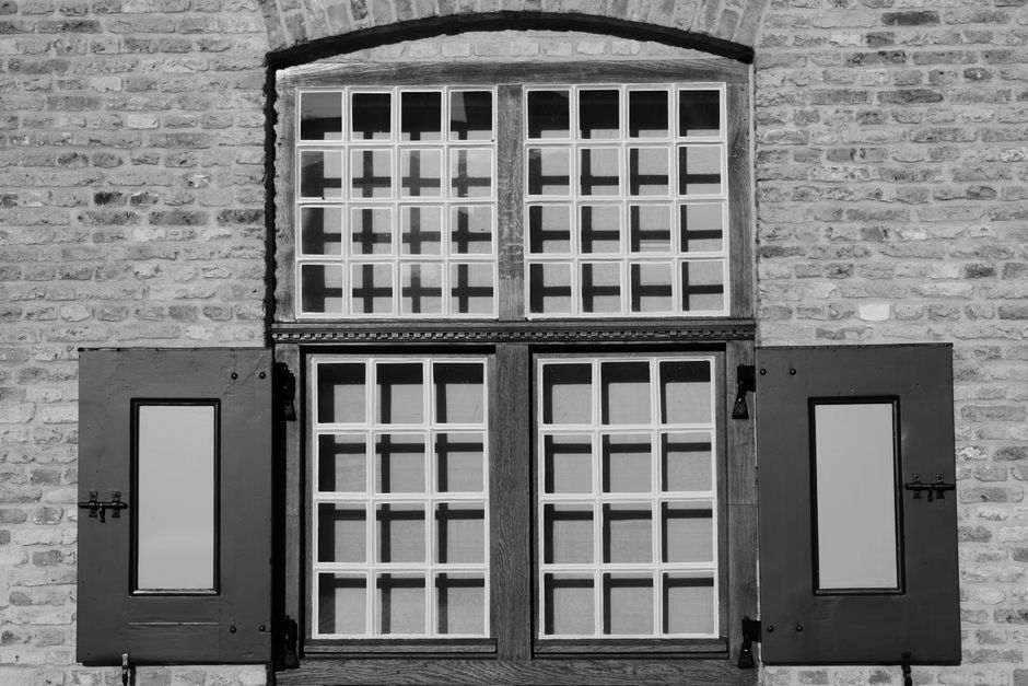 gevelreiniging, Tilburg foto voor Zelf je gevel reinigen of een specialist inschakelen in Tilburg?